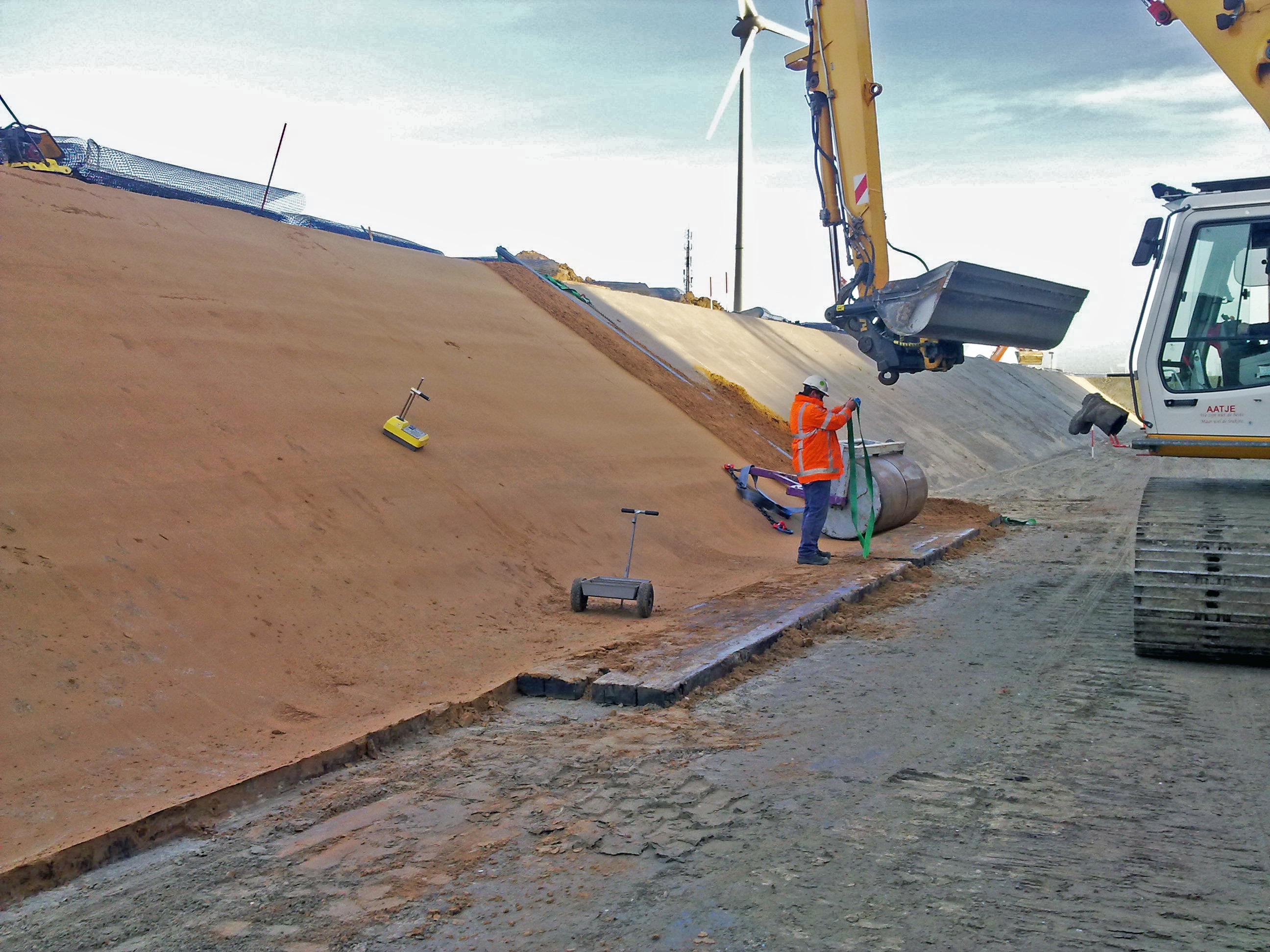 Vopak Eemshaven_Bewerkt.jpg